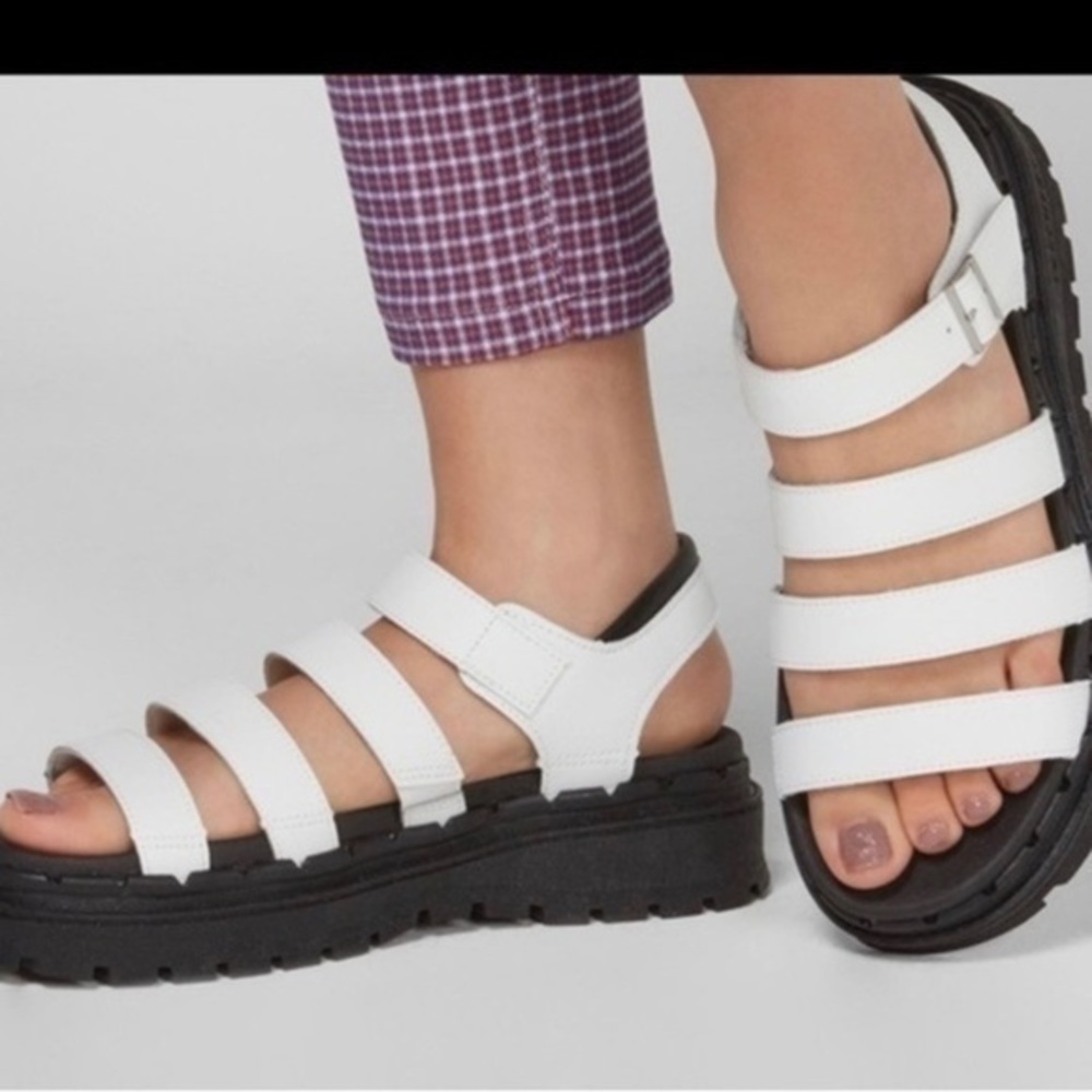 Sketchers jammers poppin strappy sandals white black chunky soles 10